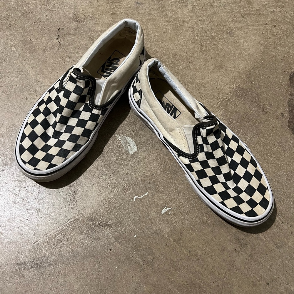Women’s Checkered Vans